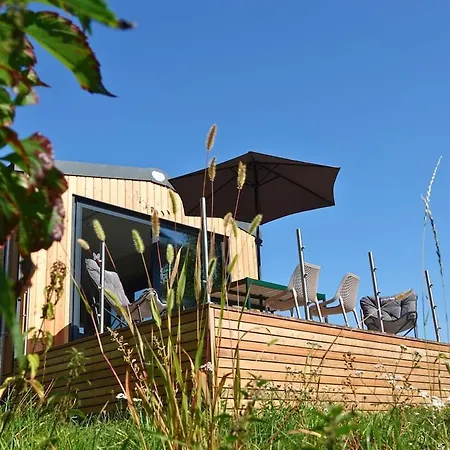 Tinyhouse Seetraeumchen Direkt Am Mit Terrasse Fuer 4 Apartman