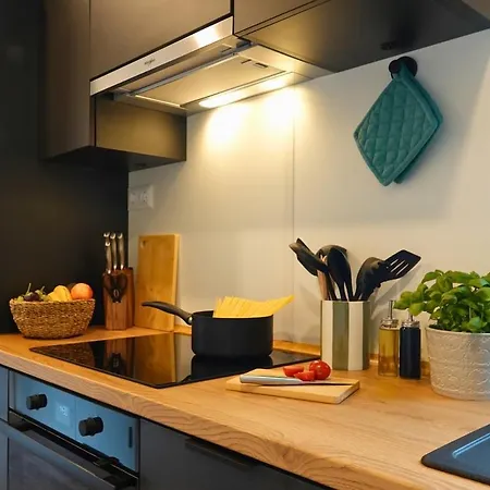 Tinyhouse Seetraeumchen Direkt Am Mit Terrasse Fuer 4