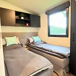 Tinyhouse Seetraeumchen Direkt Am Mit Terrasse Fuer 4 Apartman *