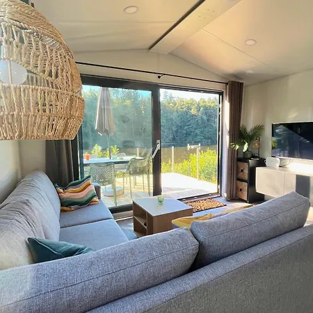 Tinyhouse Seetraeumchen Direkt Am Mit Terrasse Fuer 4 Apartment Bodenwohr