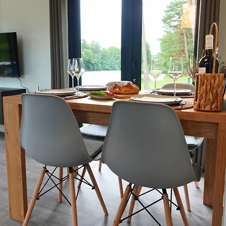 Apartment Tinyhouse Seetraeumchen Direkt Am Mit Terrasse Fuer 4