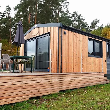 Tinyhouse Seetraeumchen Direkt Am See Mit Terrasse Fuer 4 公寓 Bodenwohr
