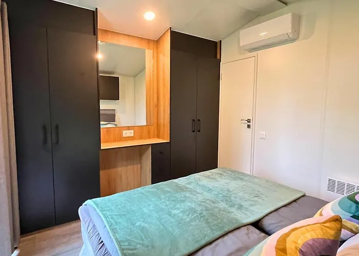 Tinyhouse Seetraeumchen Direkt Am Mit Terrasse Fuer 4 Apartment *